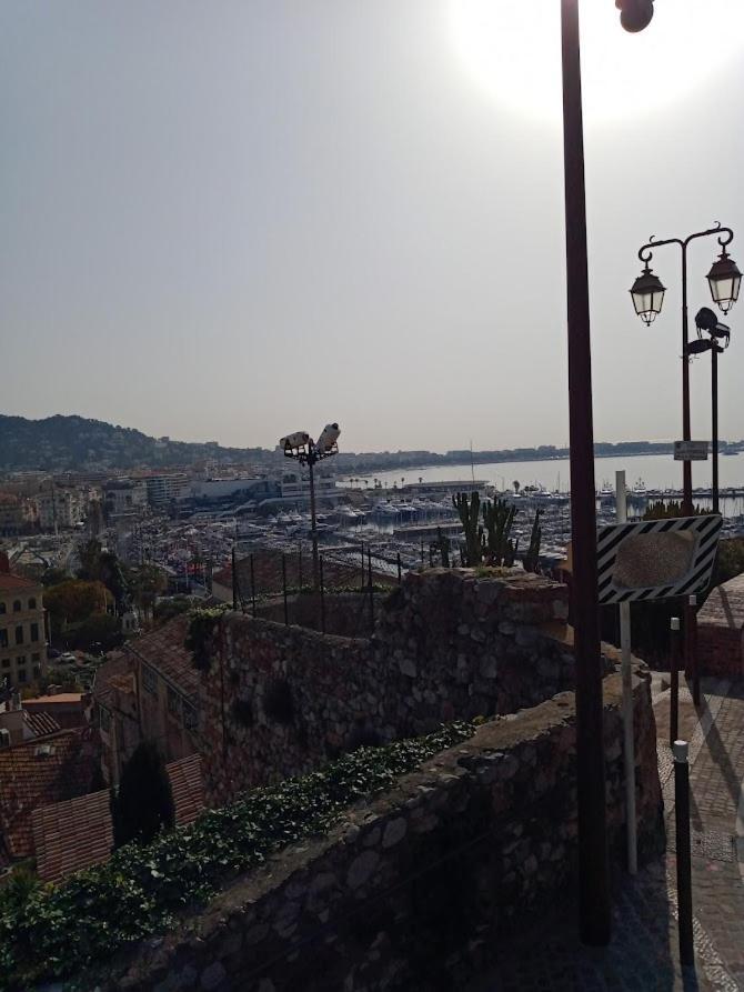 Apartamento Proche du Palais des Festivals et de la Plage-petits prix car ménage fait par le voyageur Cannes Exterior foto